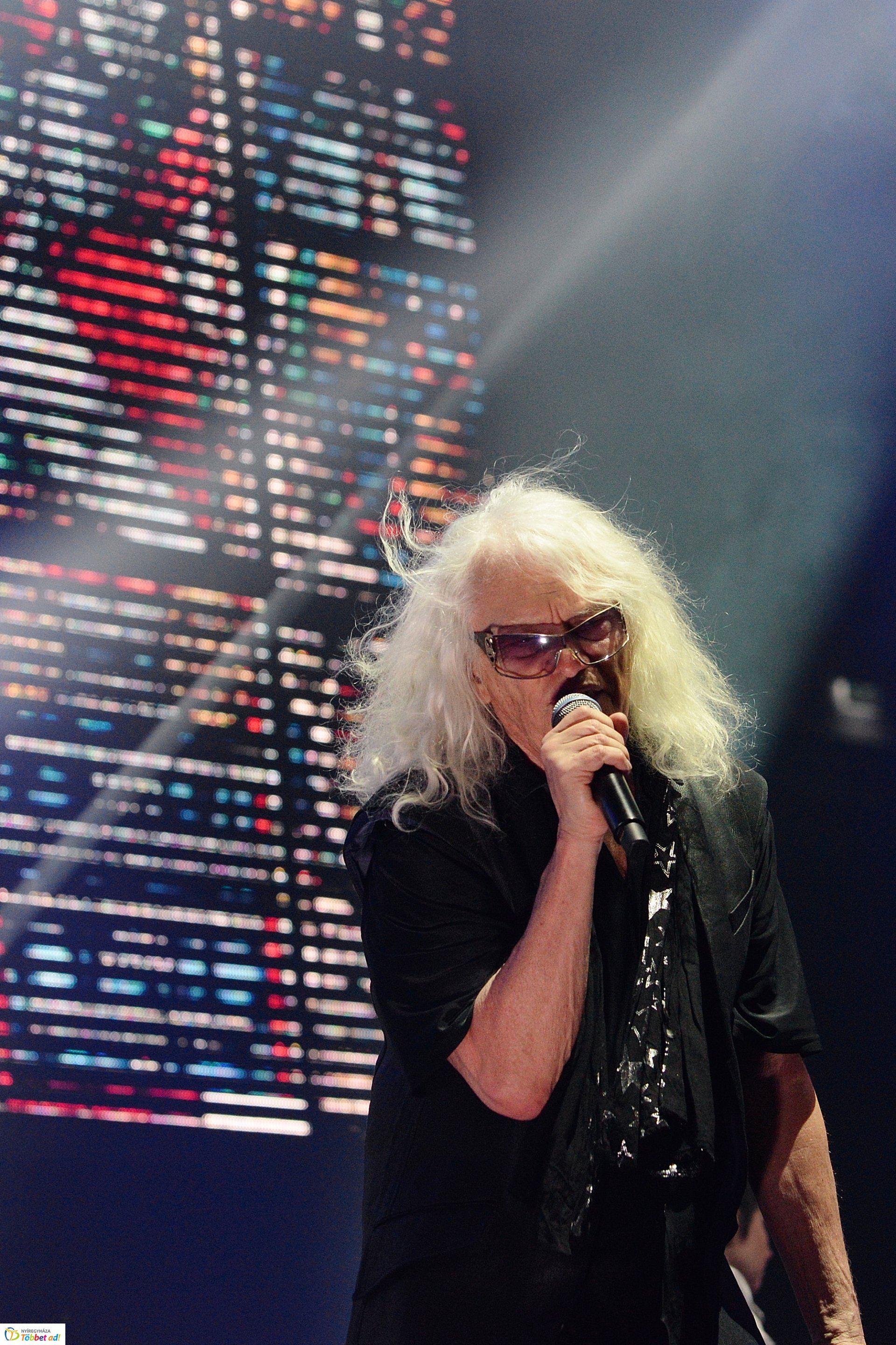 Nagysikerű Omega koncert Nyíregyházán