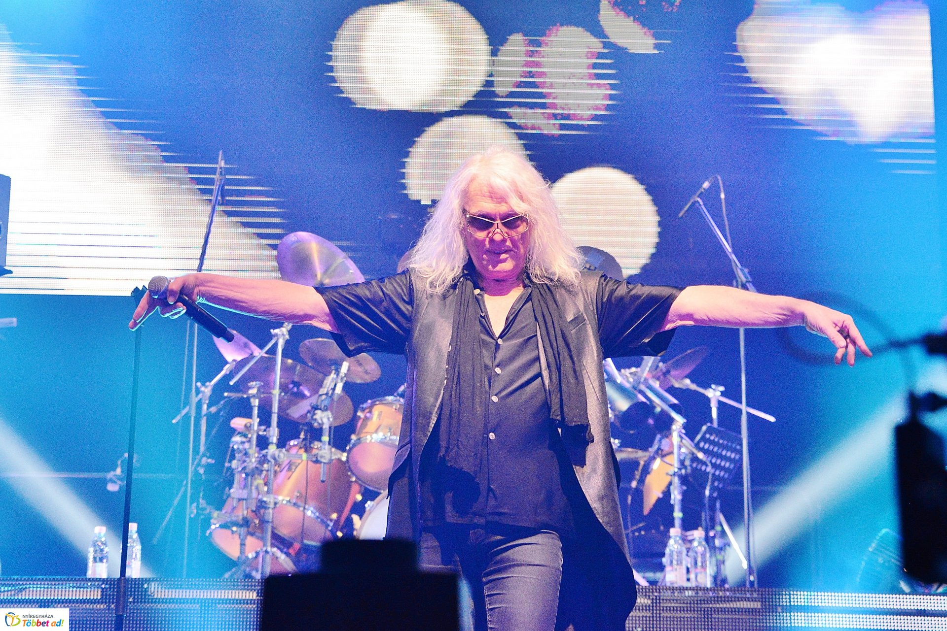 Nagysikerű Omega koncert Nyíregyházán