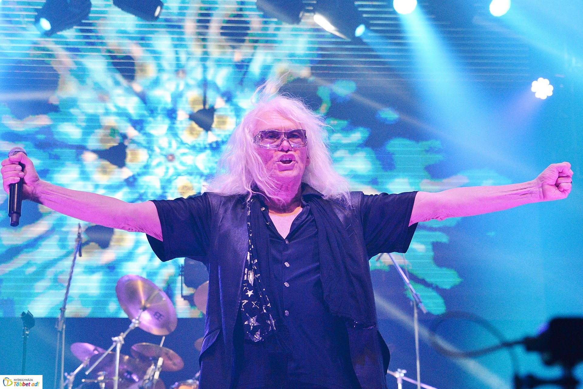 Nagysikerű Omega koncert Nyíregyházán