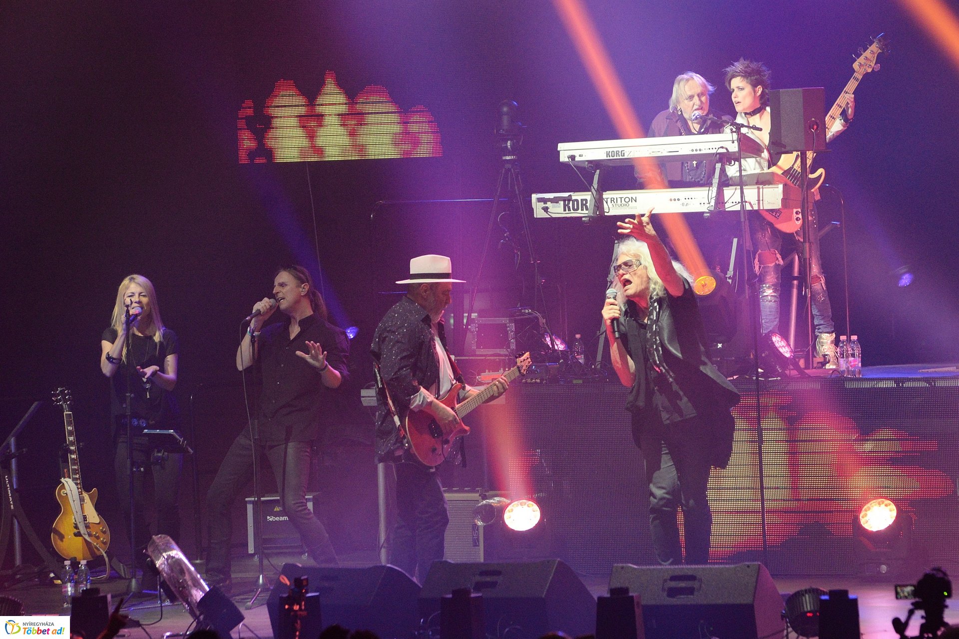 Nagysikerű Omega koncert Nyíregyházán