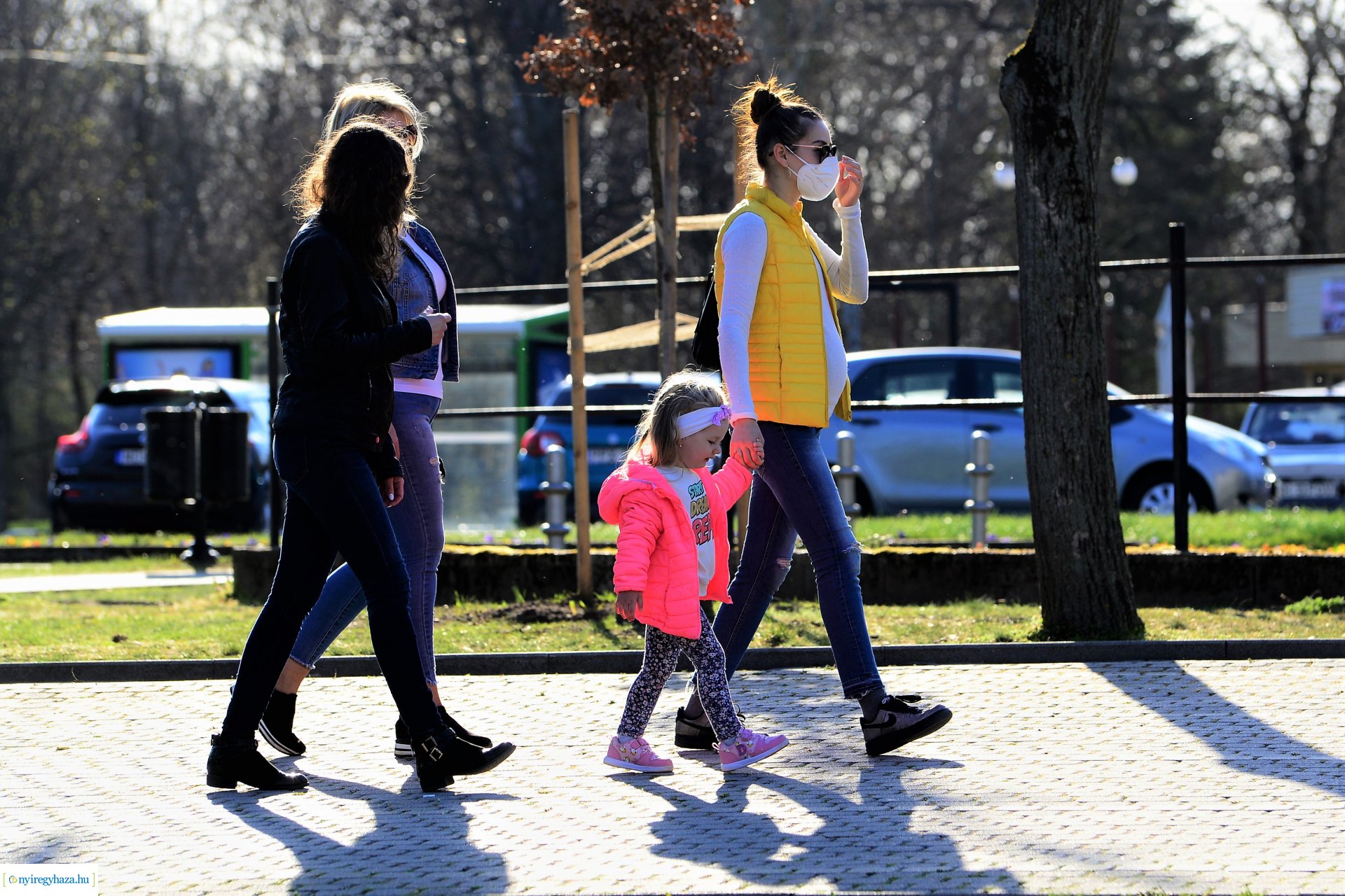 Napsütéses tavaszi délután Sóstón