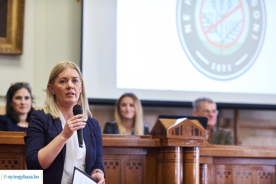 Ne heverj parlagon 2021  - iskolai verseny