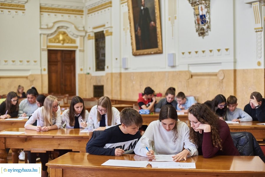 Ne heverj parlagon 2021  - iskolai verseny