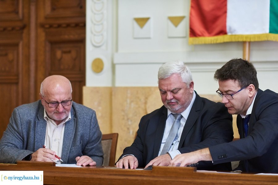 Ne heverj parlagon 2021  - iskolai verseny