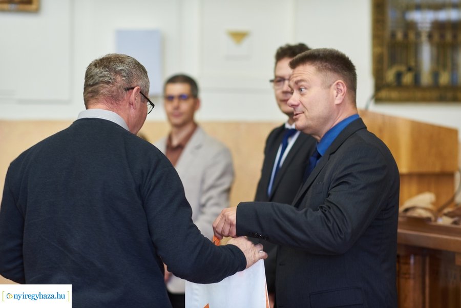 Ne heverj parlagon 2021  - iskolai verseny