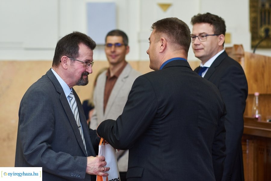 Ne heverj parlagon 2021  - iskolai verseny