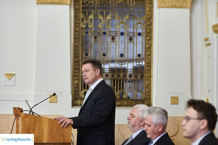 Ne heverj parlagon 2022