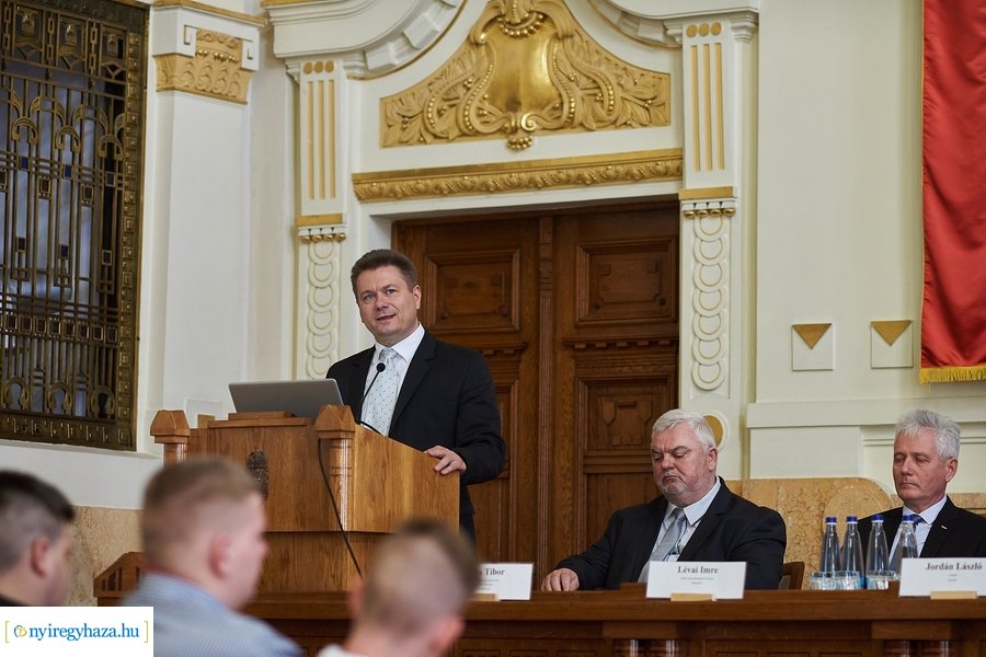 Ne heverj parlagon 2022