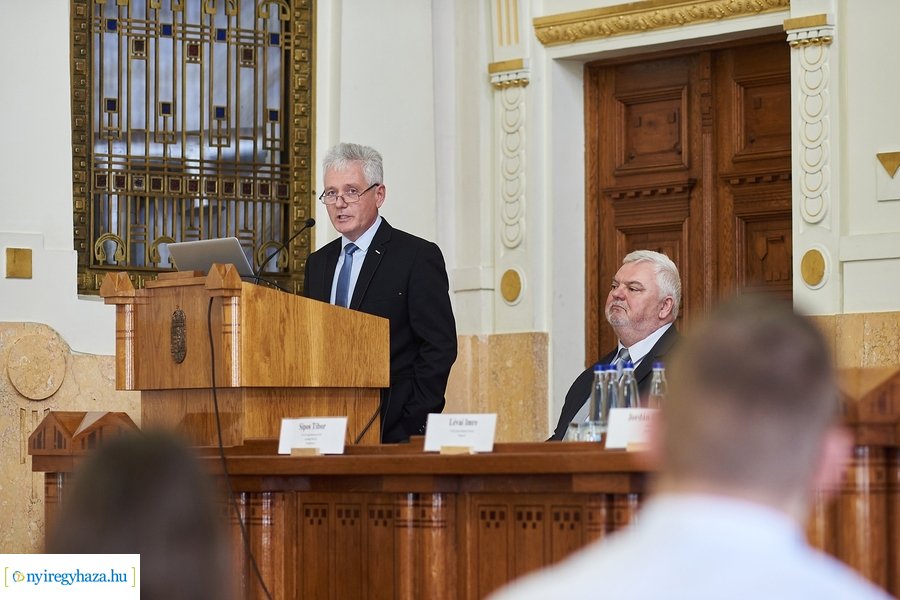 Ne heverj parlagon 2022