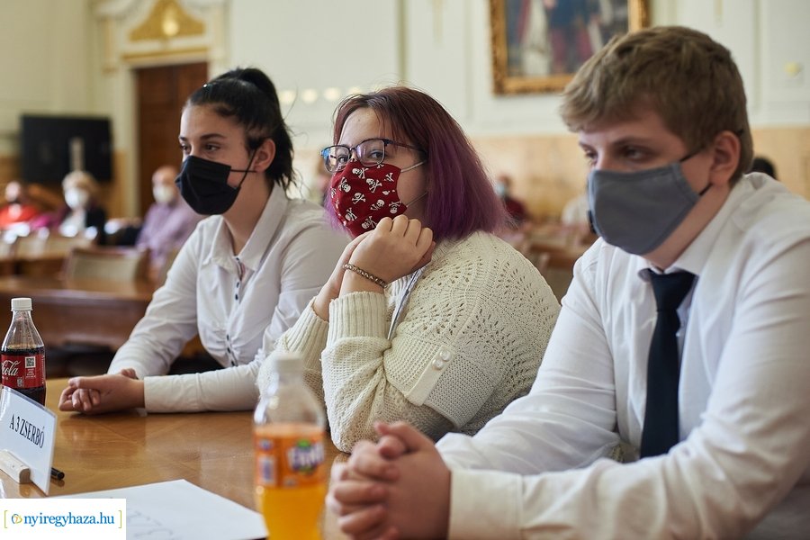 Ne heverj parlagon 2022