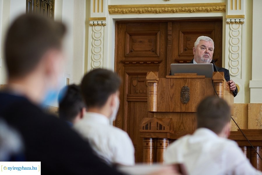 Ne heverj parlagon 2022