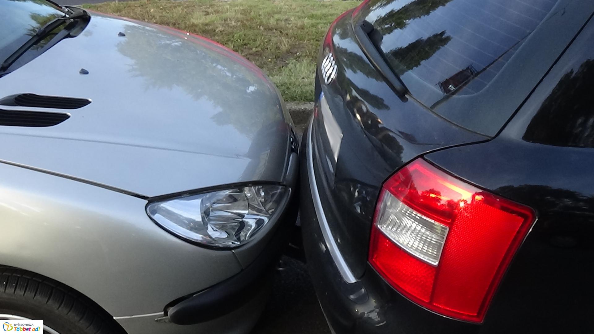 Négyes karambol a Pazonyi téren