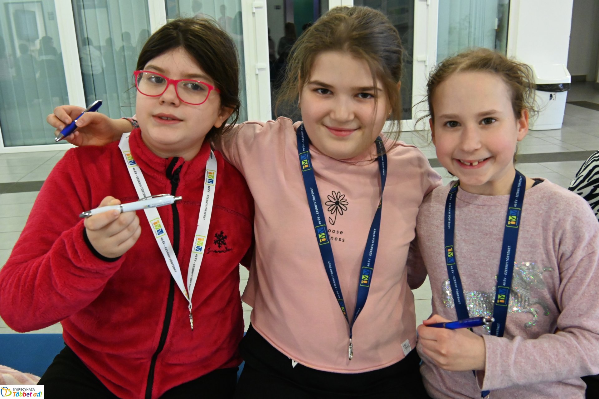 Negyven éves a Nyíregyházi Televízió - iskolások látogattak a stúdióba a születésnapon (szerda)