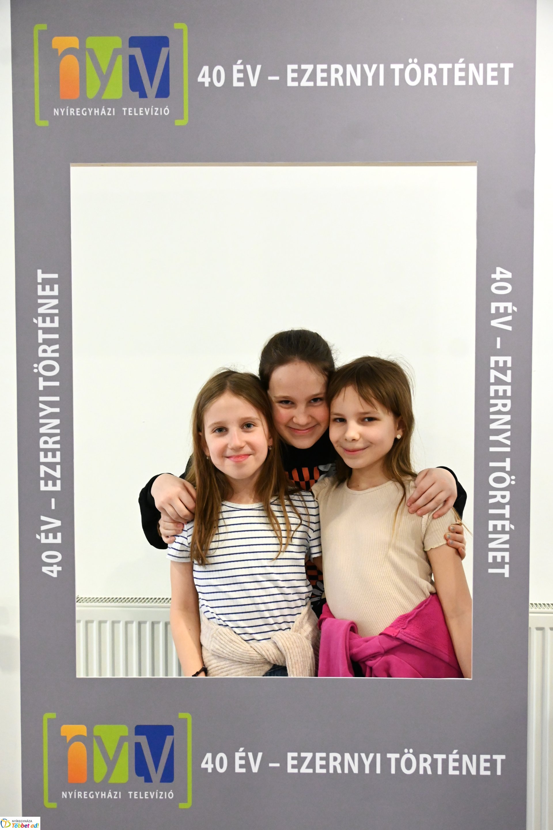 Negyven éves a Nyíregyházi Televízió-iskolások látogattak a stúdióba a születésnapon (hétfő)