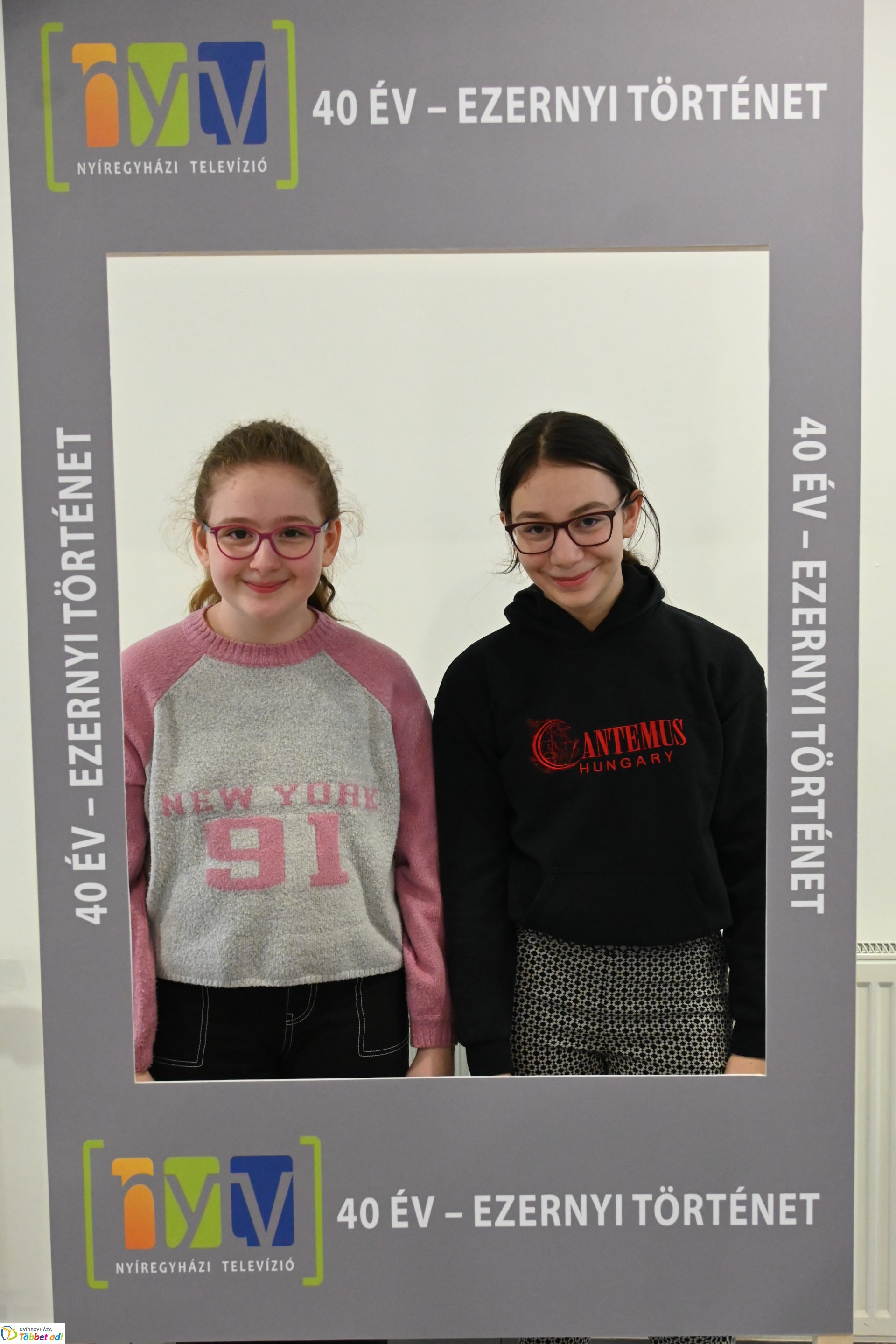 Negyven éves a Nyíregyházi Televízió-iskolások látogattak a stúdióba a születésnapon (hétfő)