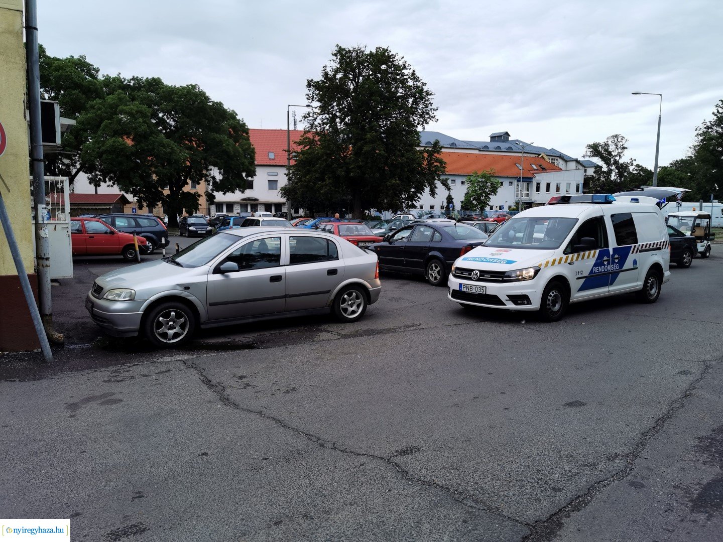 Nem rögzítette az autót