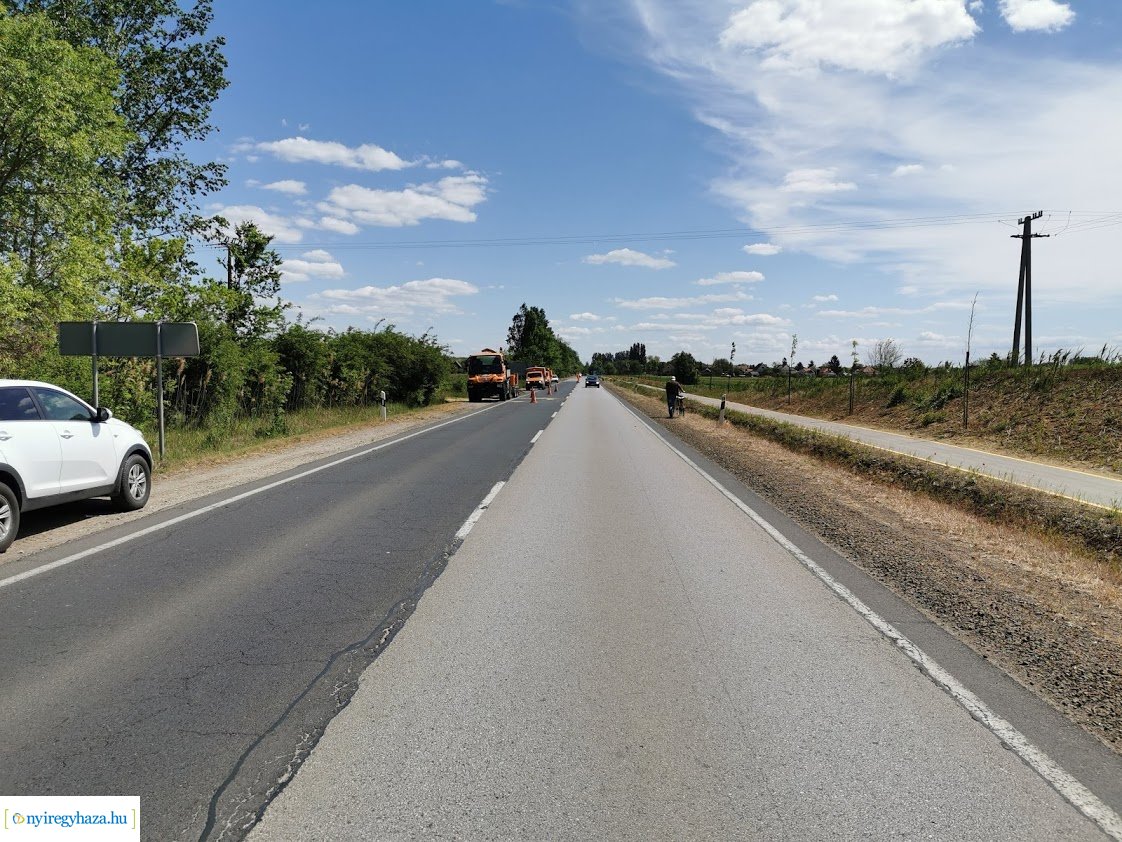 Nem vette észre a munkavégzőket, balesetezett