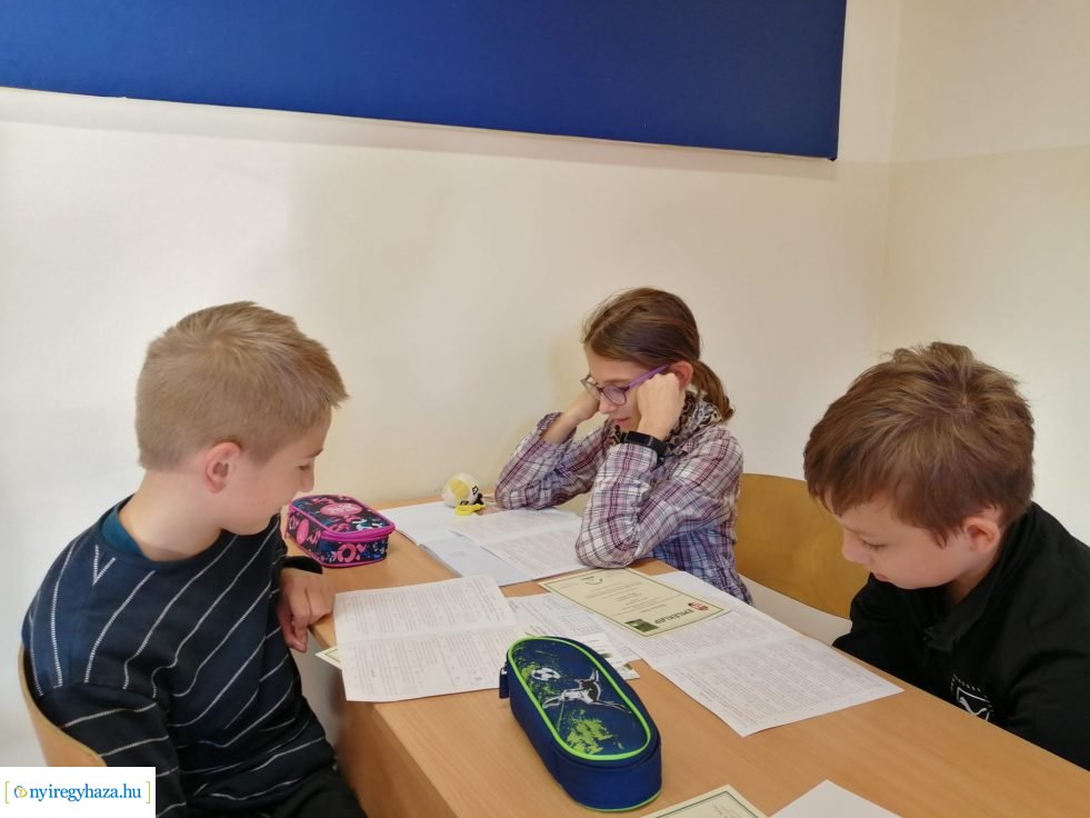 Nemcsak a diákok jók matekból a Szent Imrében!