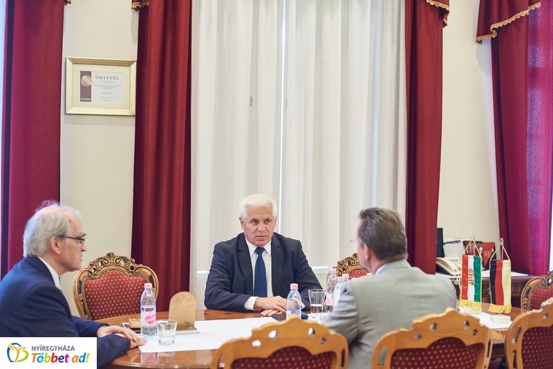 Német követ tanácsos a Városházán