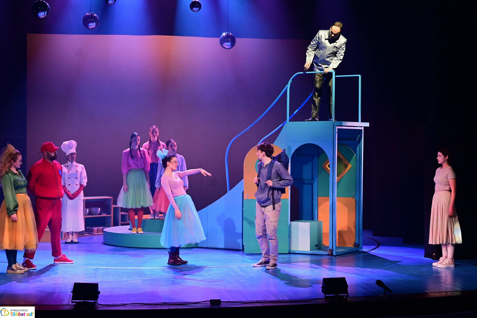 Nemtudomka bemutató a Móricz Zsigmond Színházban