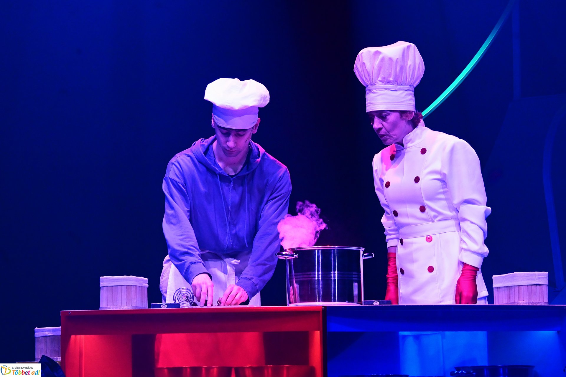 Nemtudomka bemutató a Móricz Zsigmond Színházban