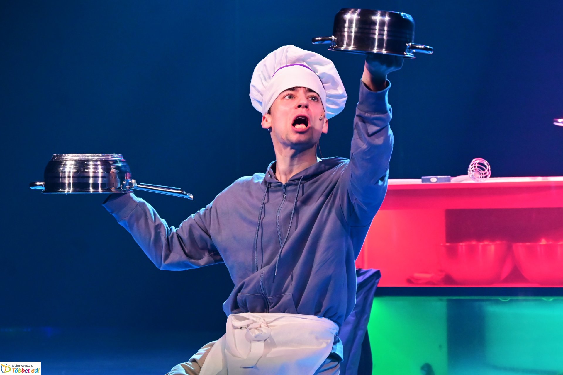 Nemtudomka bemutató a Móricz Zsigmond Színházban