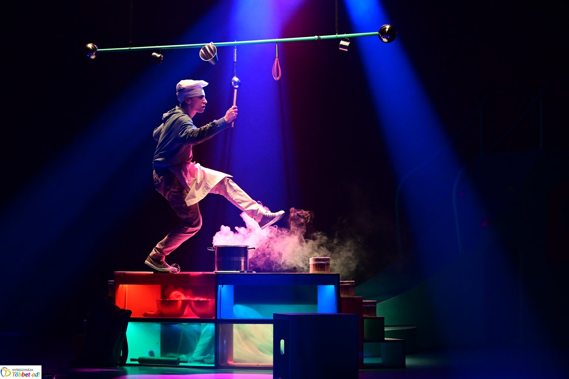 Nemtudomka bemutató a Móricz Zsigmond Színházban