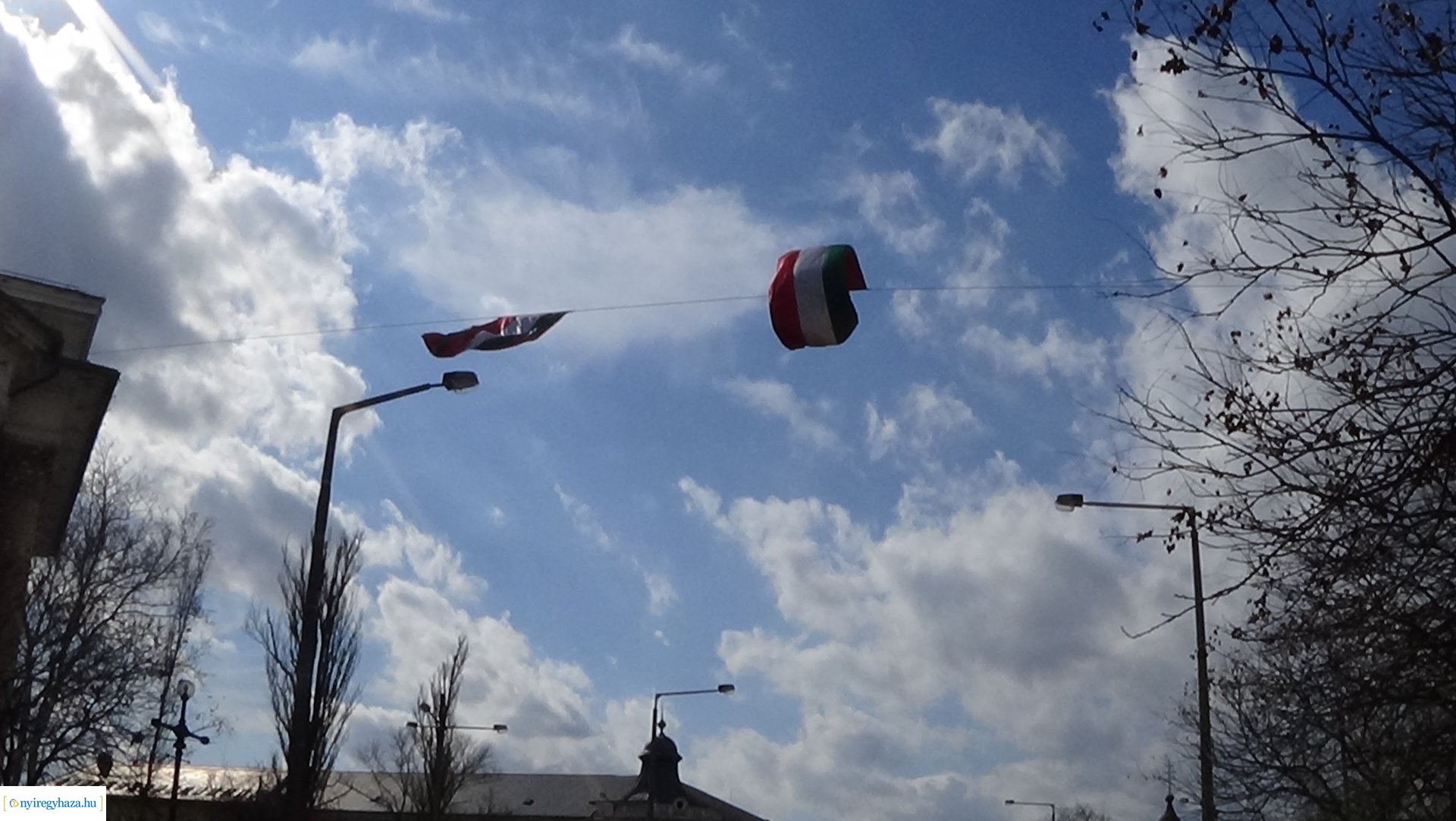 Nemzeti lobogók Nyíregyházán