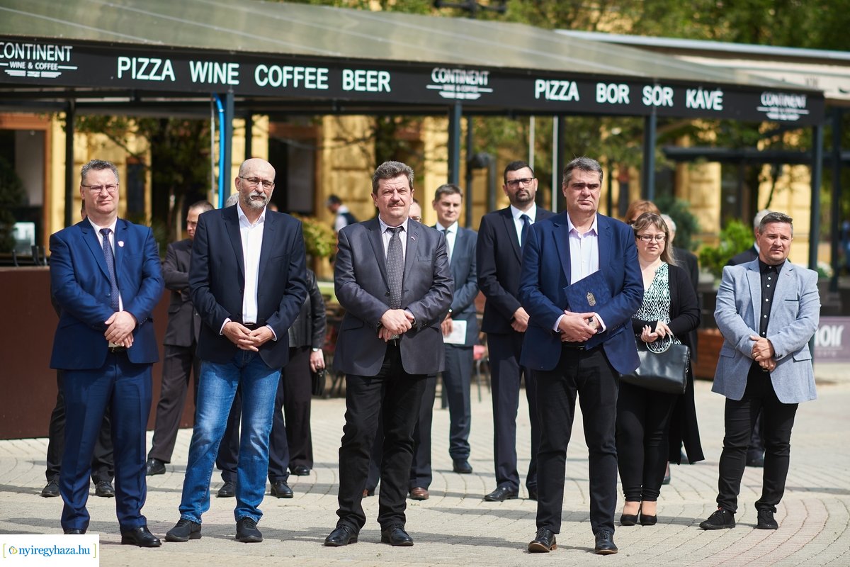 Nemzeti Összetartozás Napja 2020 - fotókiállítás megnyitó