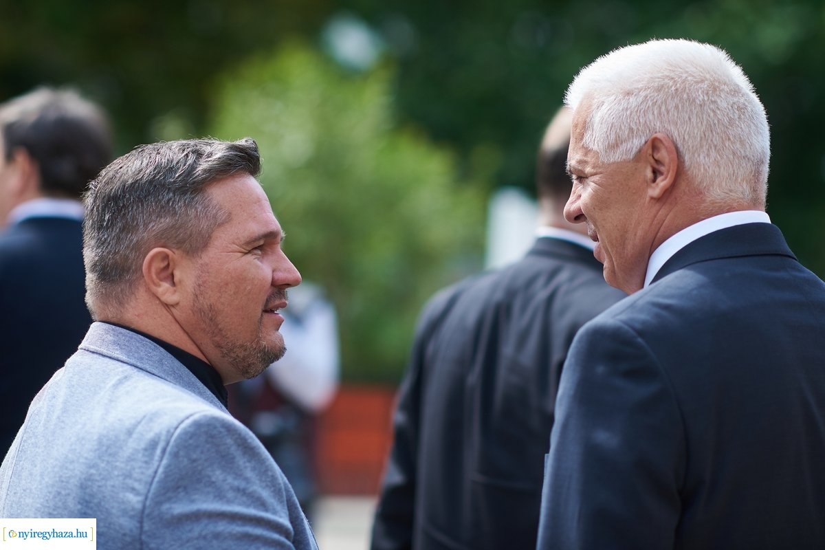 Nemzeti Összetartozás Napja 2020 - fotókiállítás megnyitó