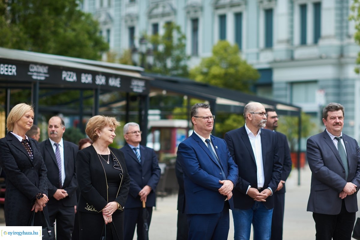 Nemzeti Összetartozás Napja 2020 - fotókiállítás megnyitó