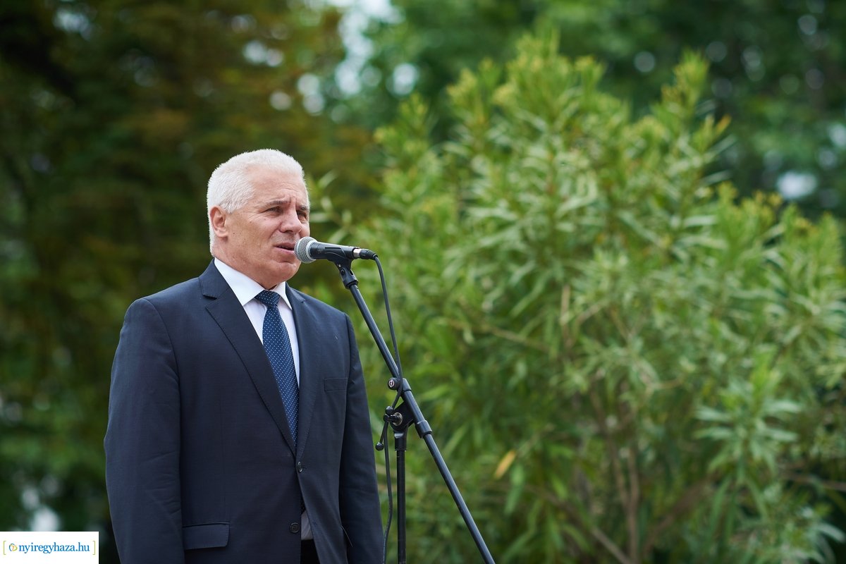 Nemzeti Összetartozás Napja 2020 - fotókiállítás megnyitó