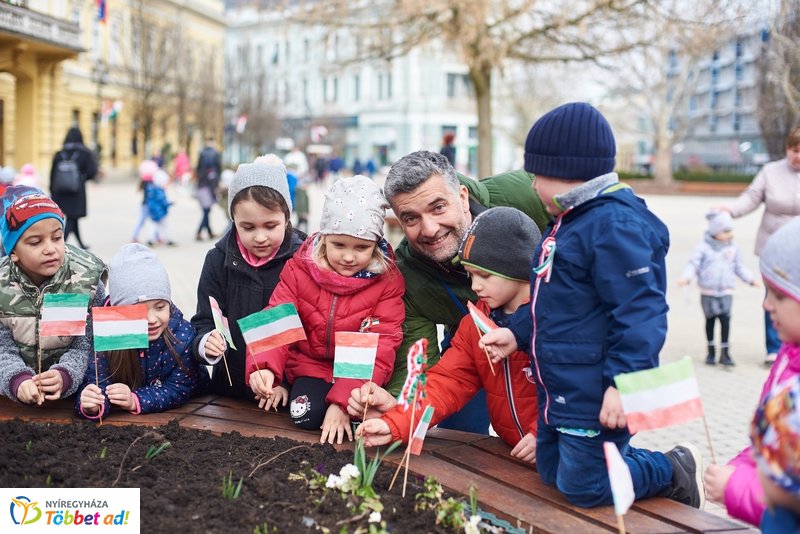 Nemzeti ünnepre készülve ovisokkal