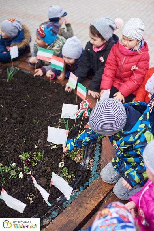 Nemzeti ünnepre készülve ovisokkal