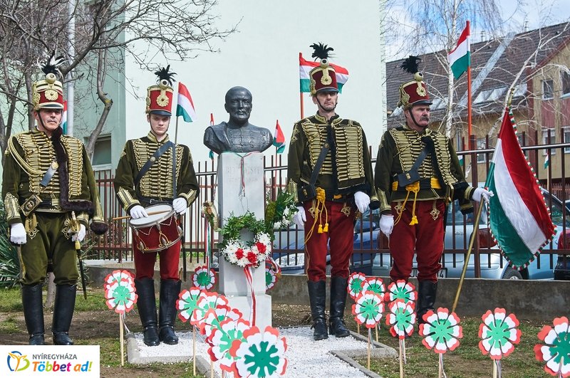 Nemzeti ünnepség a Bem iskolában