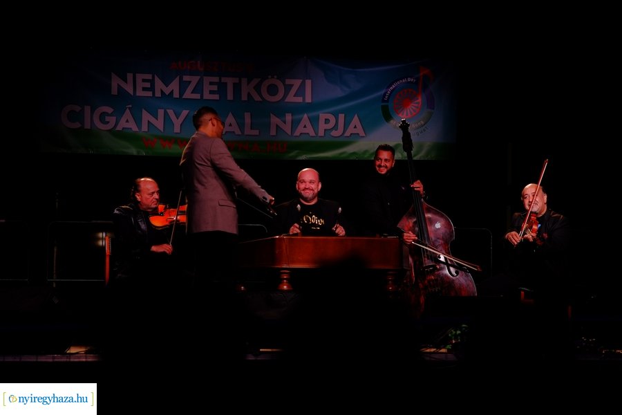 Nemzetközi Cigány Dal Napja 20230808