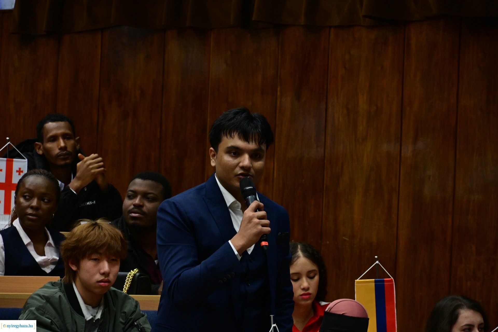 Nemzetközi hallgatók az egyetemen