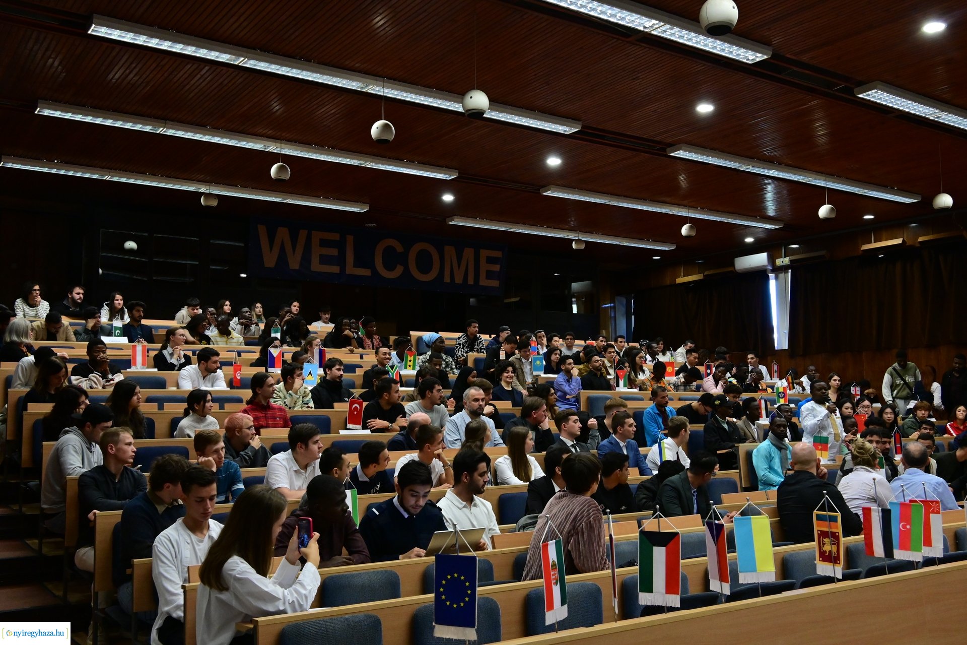 Nemzetközi hallgatók az egyetemen