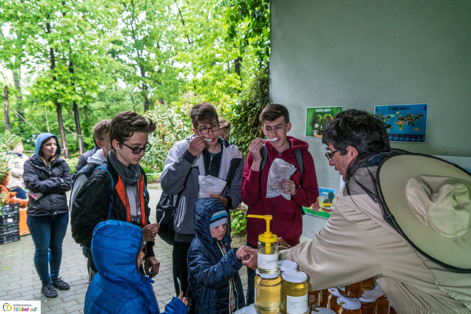 Nemzetközi Medve Nap a Nyíregyházi Állatparkban