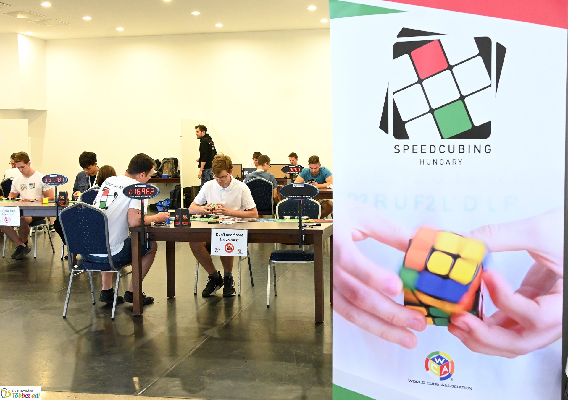 Nemzetközi Rubik-kocka verseny zajlik városunkban