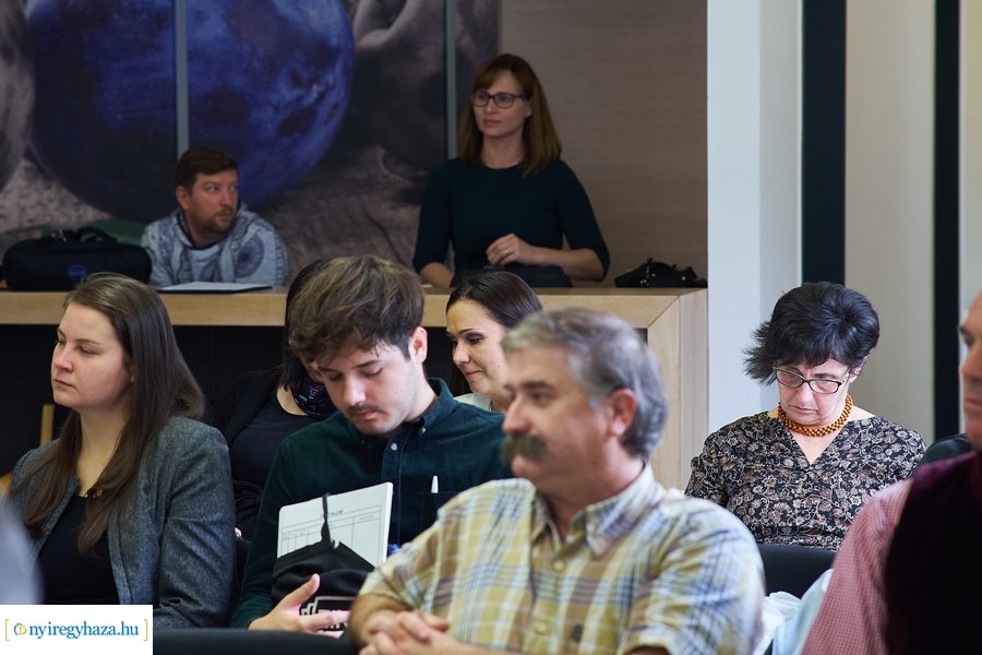 Néprajzosok konferenciája a Sóstói Múzeumfaluban