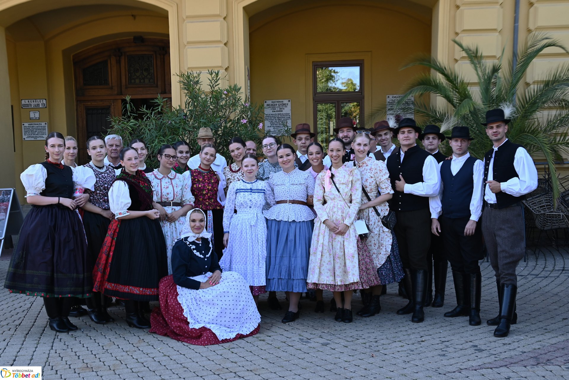 Néptánc a belvárosban