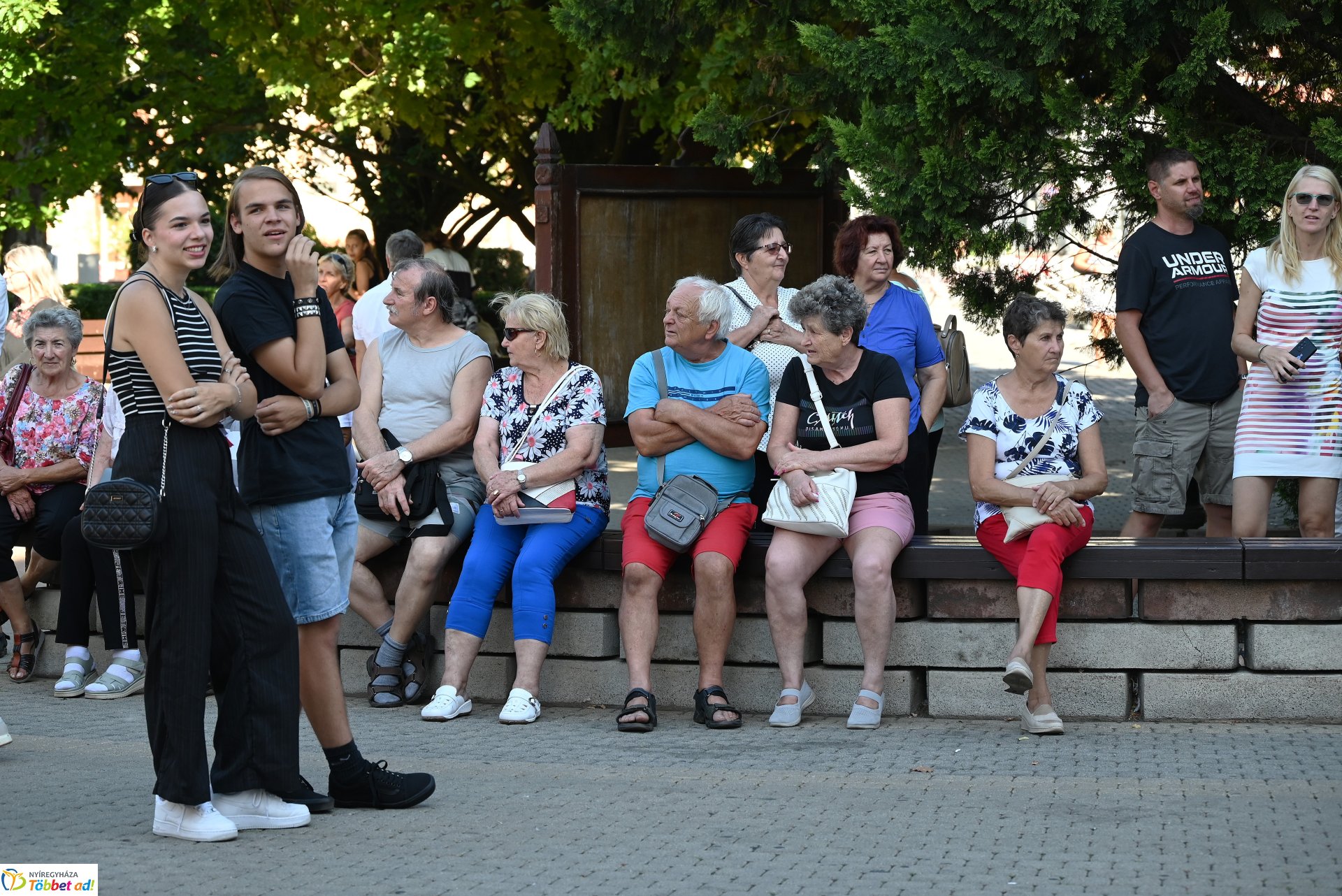 Néptánc a belvárosban