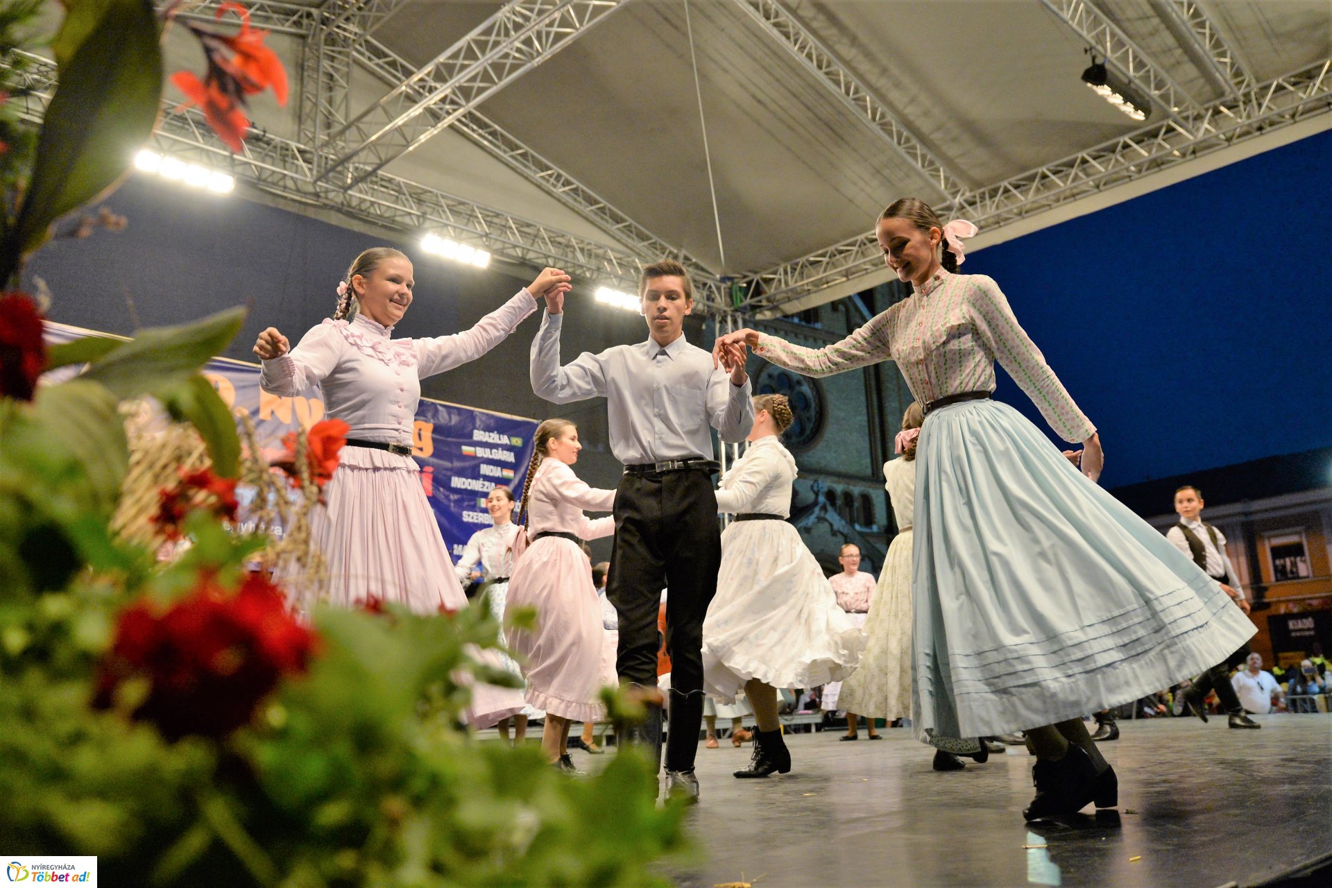 Néptáncfesztivál megnyitó