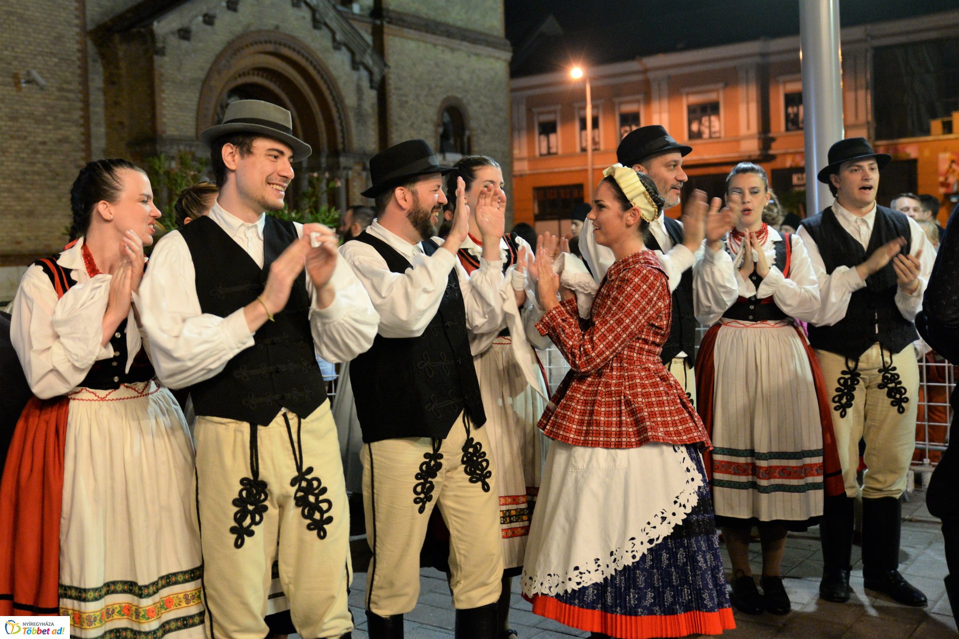 Néptáncfesztivál megnyitó