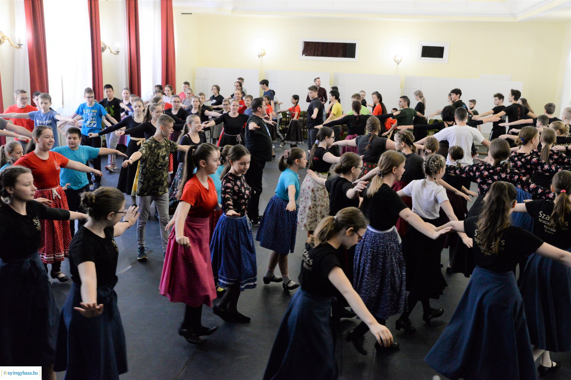 Néptáncos megyei szakmai továbbképzés