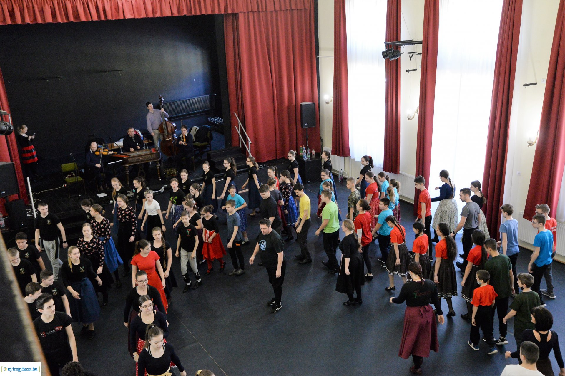 Néptáncos megyei szakmai továbbképzés