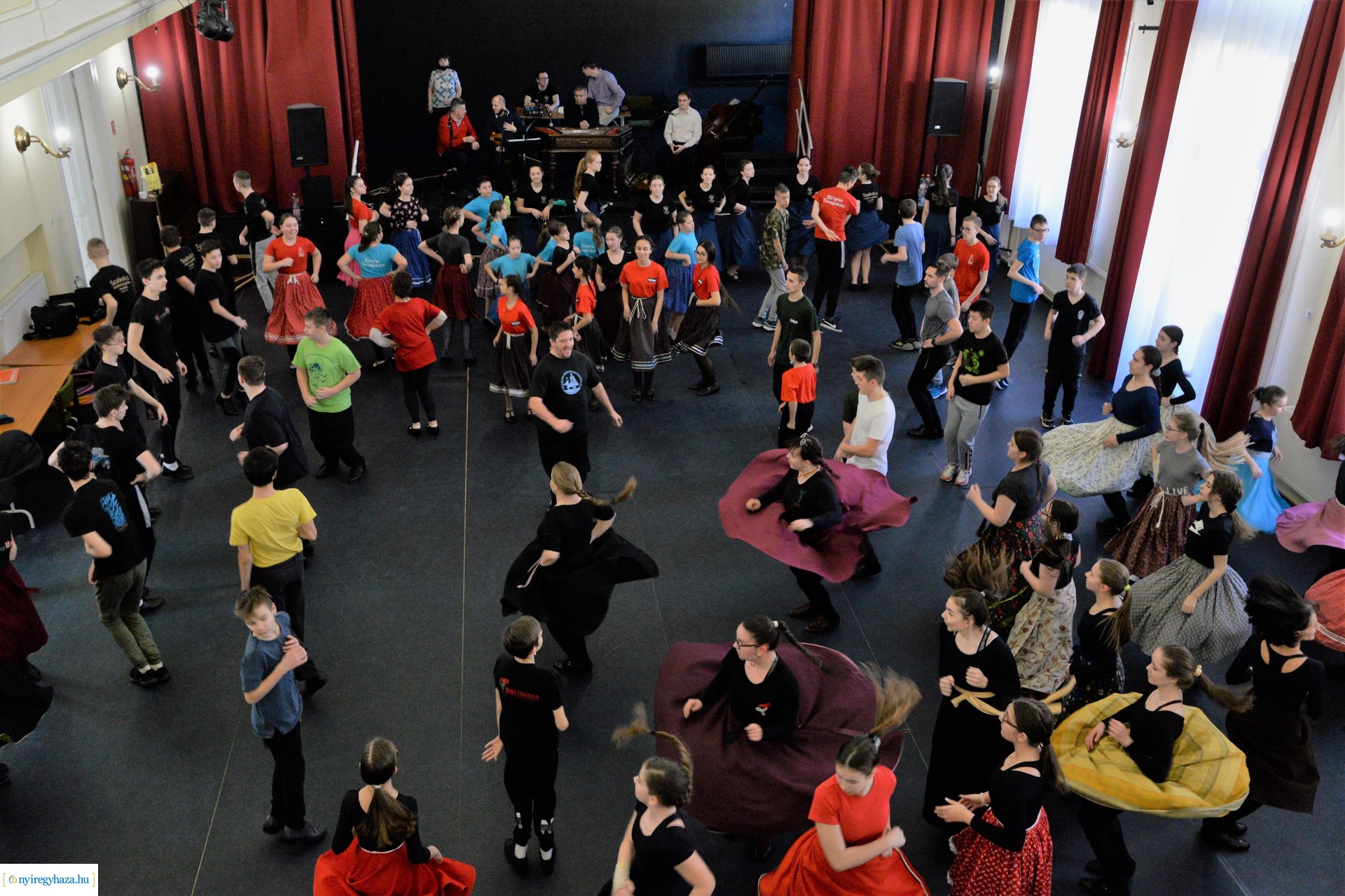 Néptáncos megyei szakmai továbbképzés