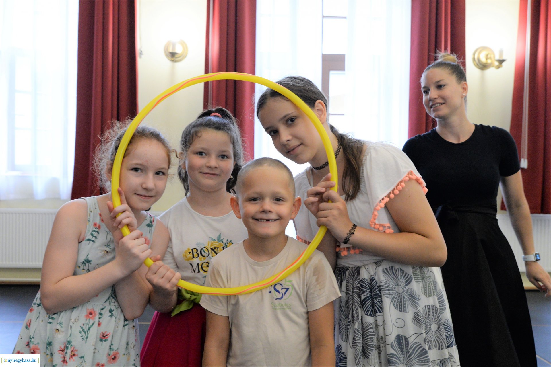 Néptánctábor a Kölyökvárban