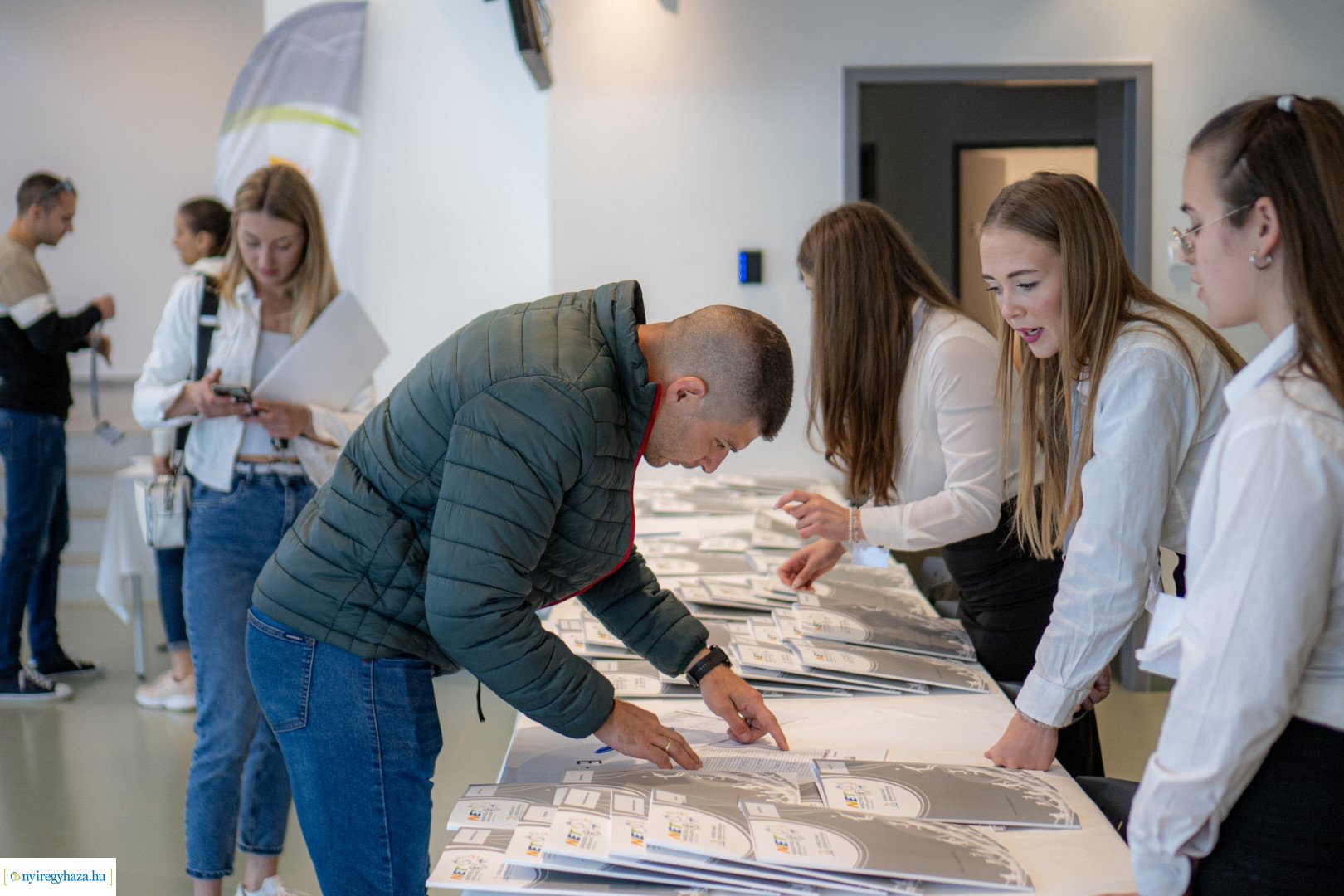 NET konferencia a Nyíregyházi Atlétkai Centrumban